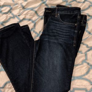 Maurices jeans size 8 short